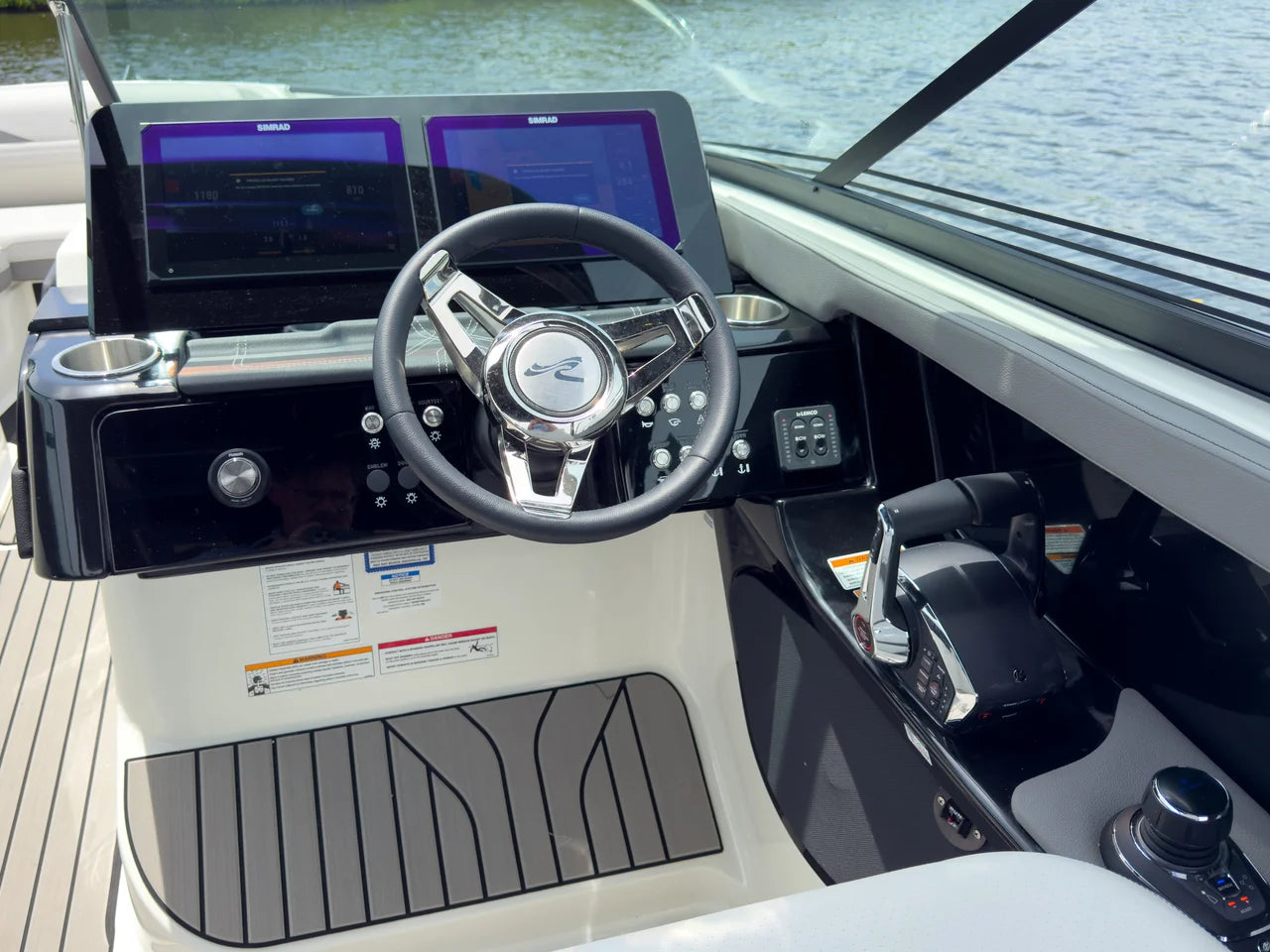 2027 Sea Ray SLX 280 Outboard 28.0 feet, Clearwater, Florida #12