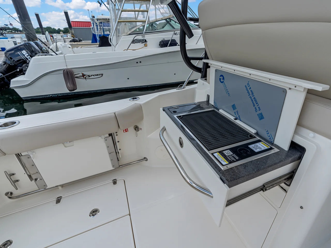 2026 Boston Whaler 325 Conquest 32.0 feet, Clearwater, Florida #14