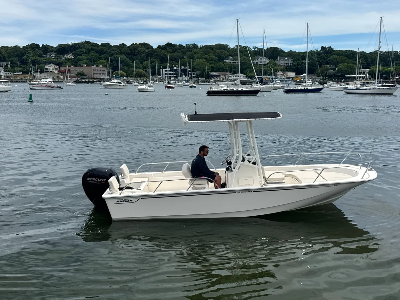 2026 Boston Whaler 190 Montauk 19.0 feet, Clearwater, Florida #1