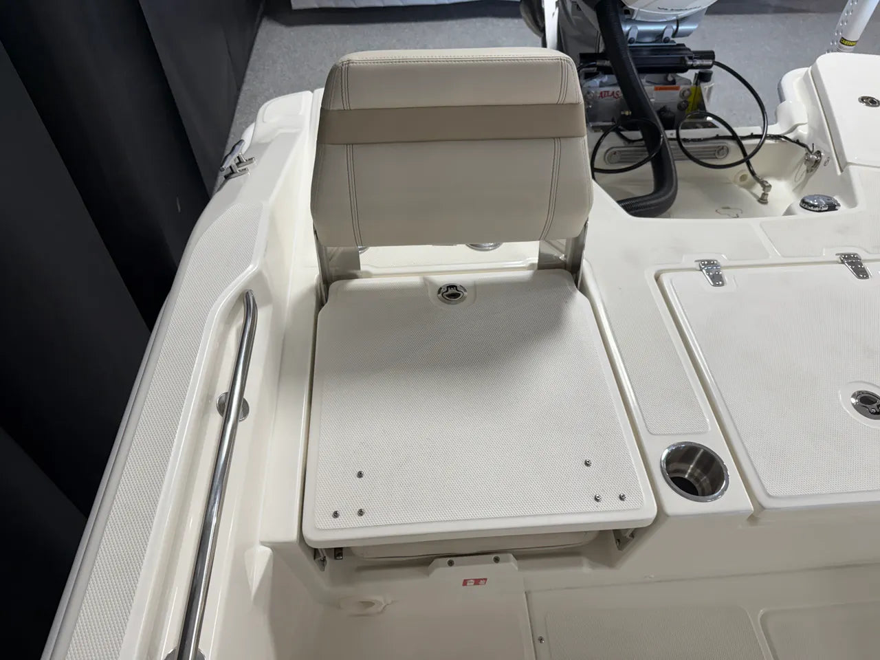 2026 Boston Whaler 250 Dauntless 25.0 feet, Clearwater, Florida #35