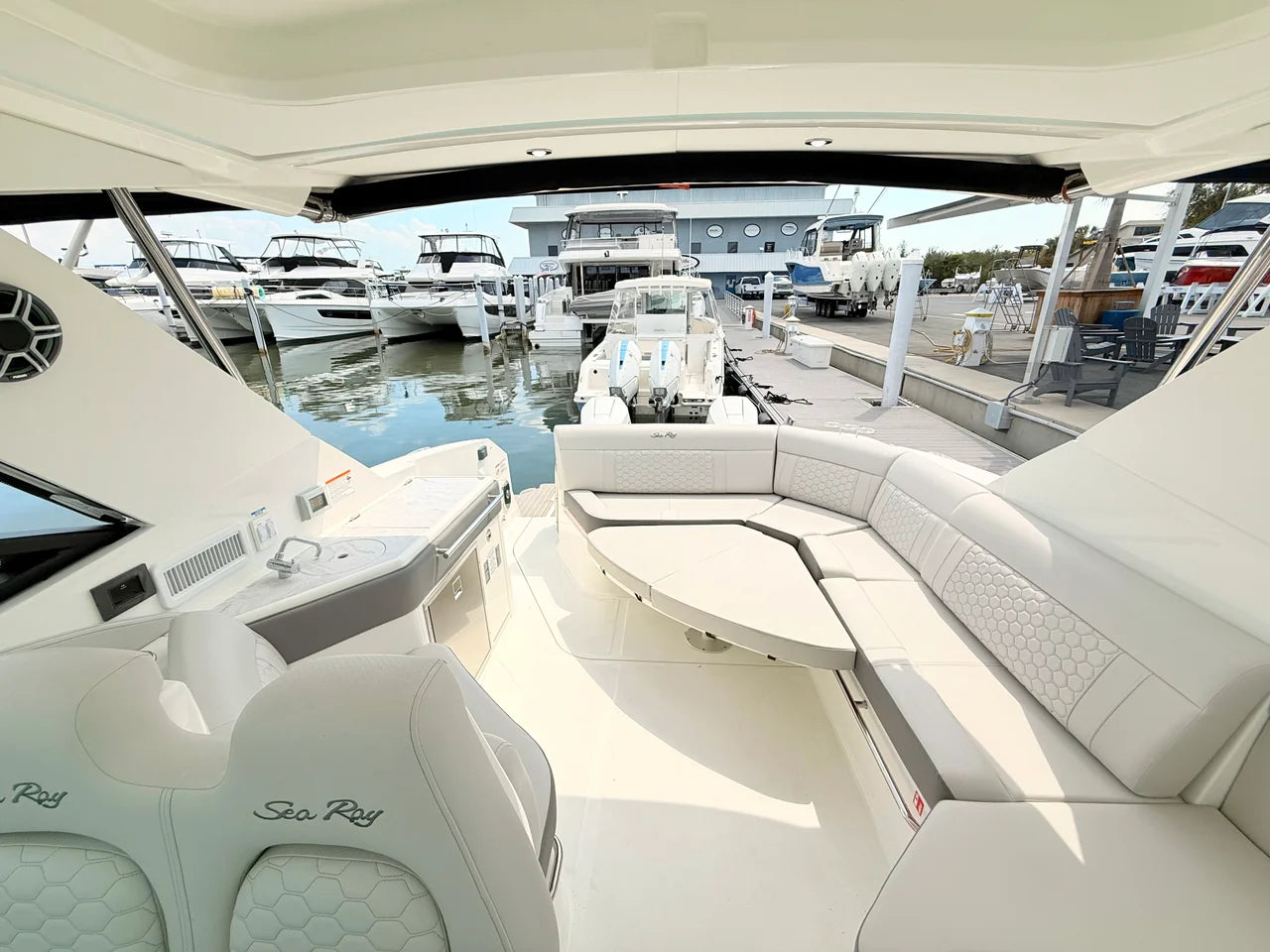 2026 Sea Ray Sundancer 320 Outboard 32.0 feet, Clearwater, Florida #54