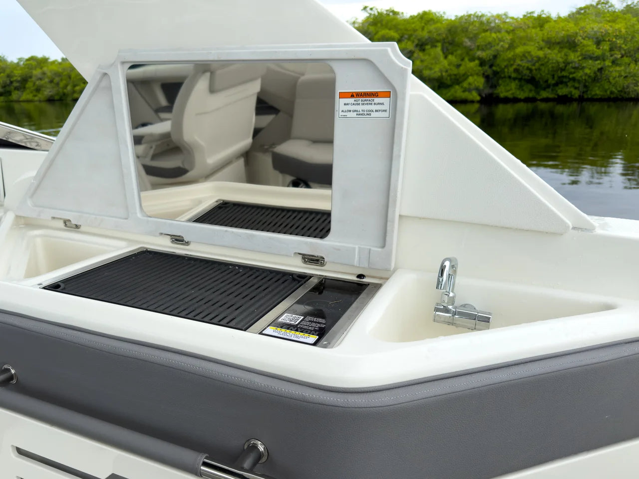 2027 Sea Ray SLX 310 Outboard 31.0 feet, Clearwater, Florida #10