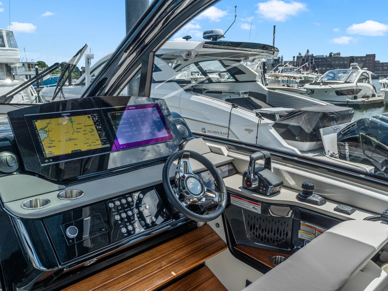 2026 Sea Ray Sundancer 370 Outboard 37.0 feet, Clearwater, Florida #21