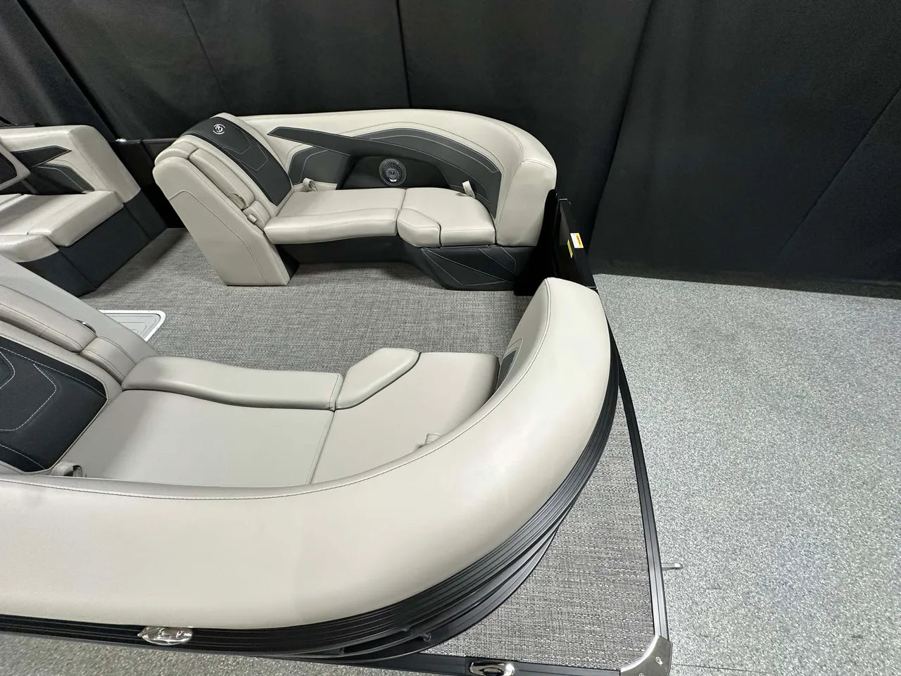 2026 Barletta Cabrio 22 Q 22.0 feet, Clearwater, Florida #8