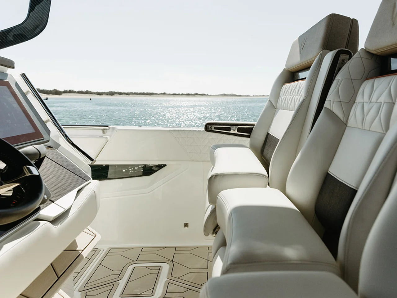2027 Ducari D37 37.0 feet, Clearwater, Florida #21