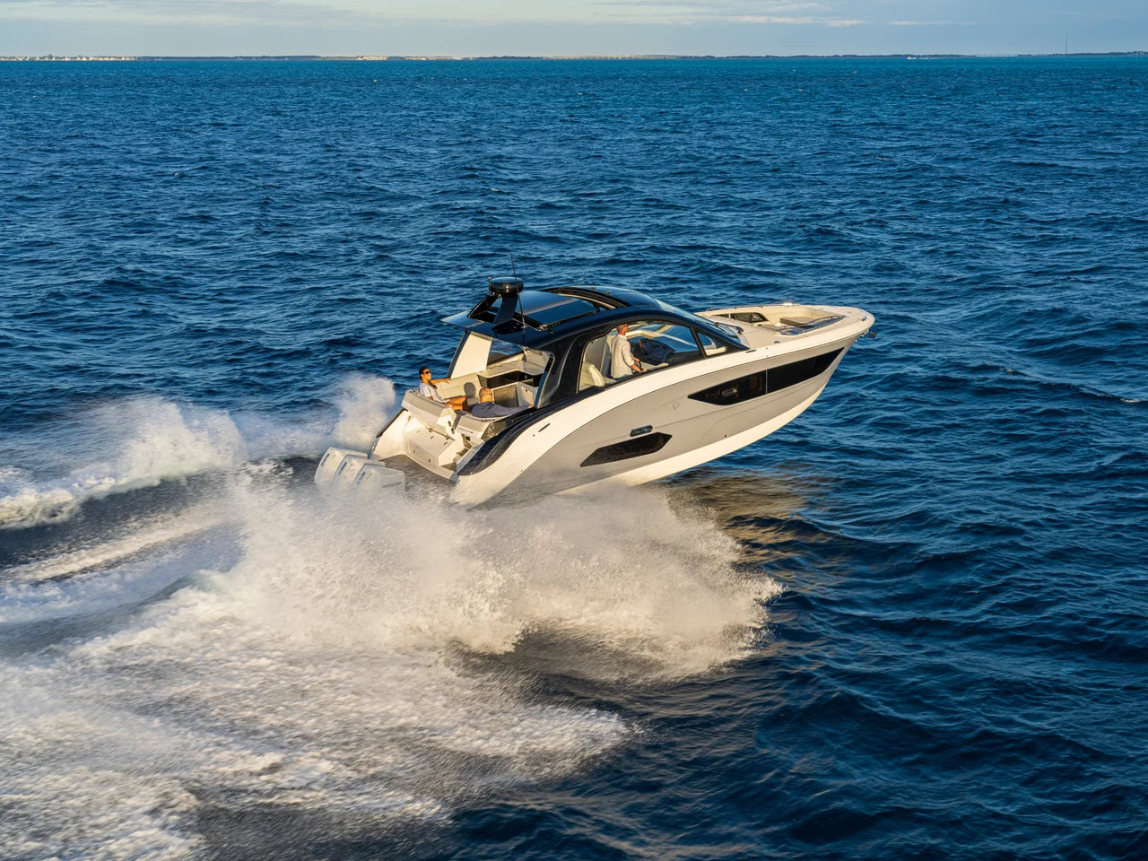 2026 Sea Ray Sundancer 370 Outboard 37.0 feet, Clearwater, Florida #33
