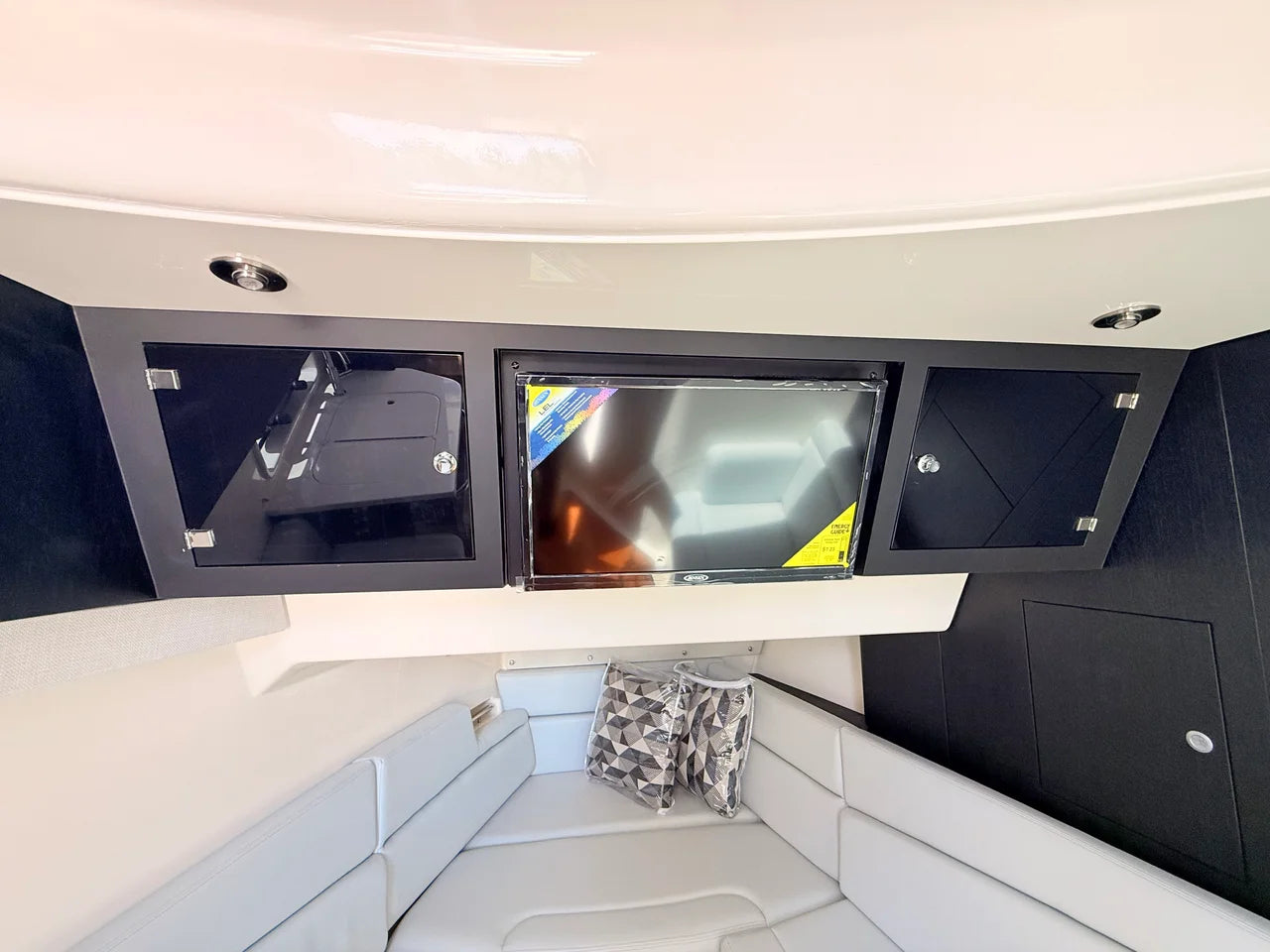 2026 Boston Whaler 380 Realm 38.0 feet, Clearwater, Florida #22