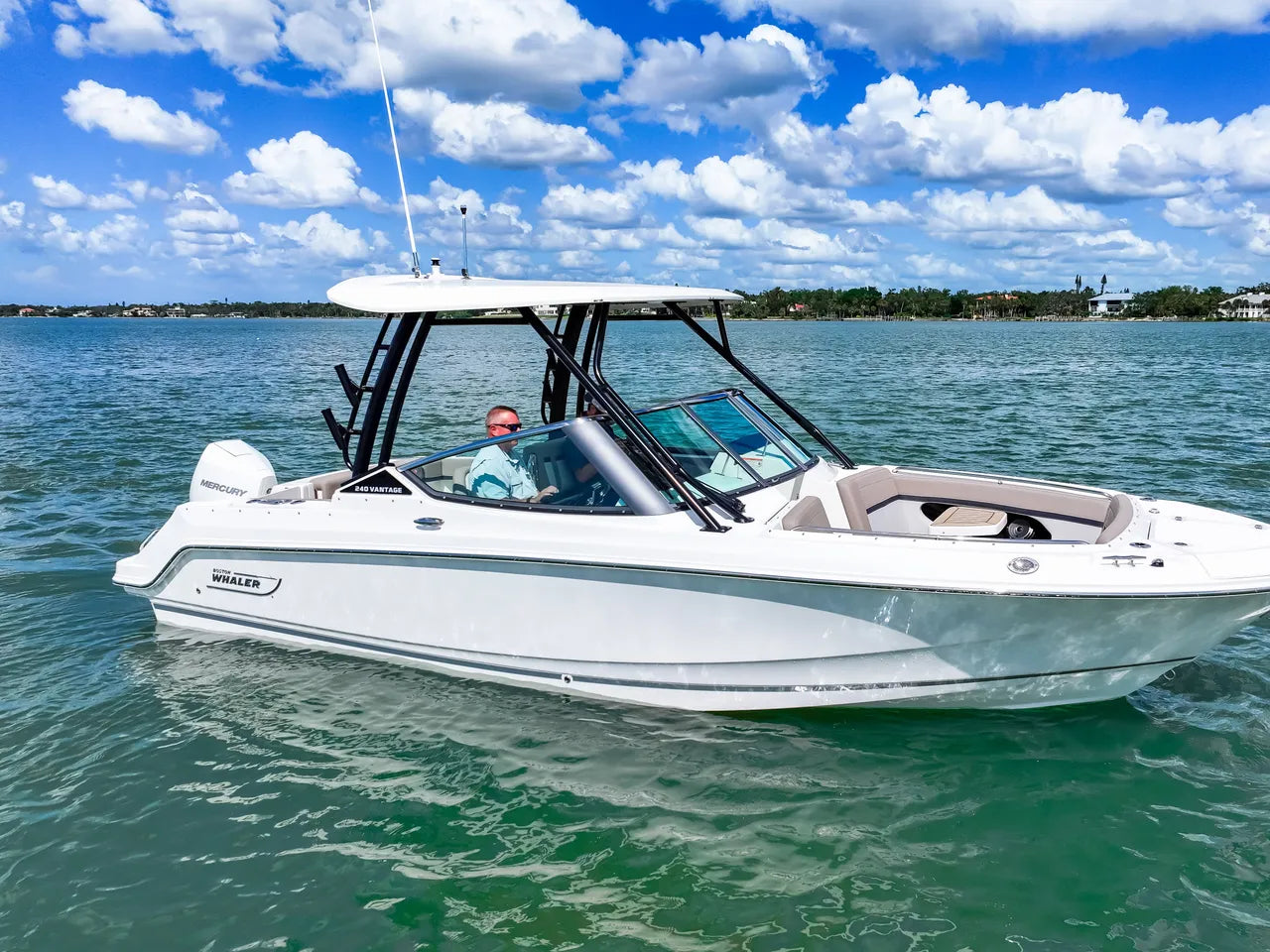 2026 Boston Whaler 240 Vantage 24.0 feet, Clearwater, Florida #4