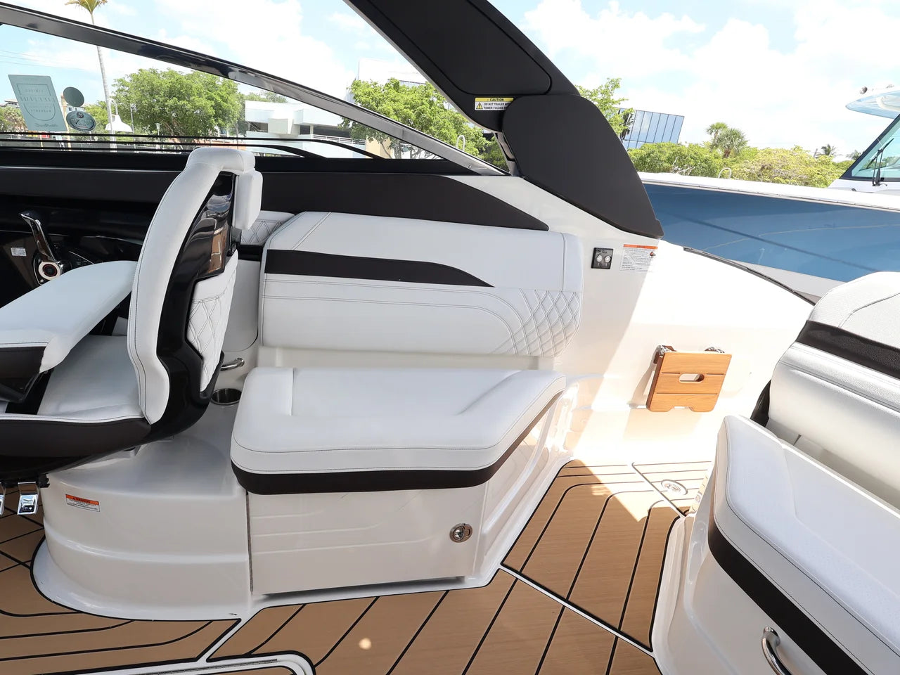 2027 Sea Ray SLX 260 Outboard 26.0 feet, Clearwater, Florida #13