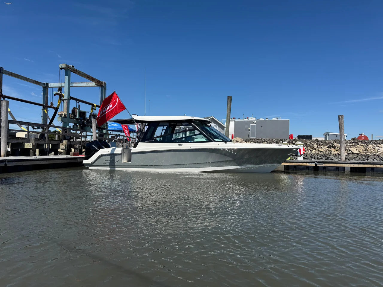 2025 Boston Whaler 330 Vantage 33.0 feet, Clearwater, Florida #4