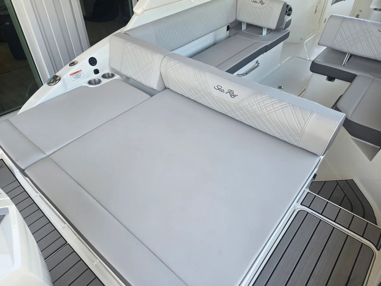 2026 Sea Ray SDX 250 Outboard 25.0 feet, Clearwater, Florida #4