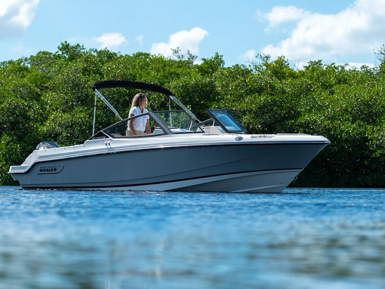 2026 Boston Whaler 210 Vantage 21.0 feet, Clearwater, Florida #1