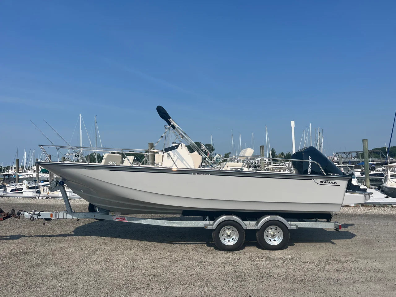 2026 Boston Whaler 210 Montauk 21.0 feet, Clearwater, Florida #1