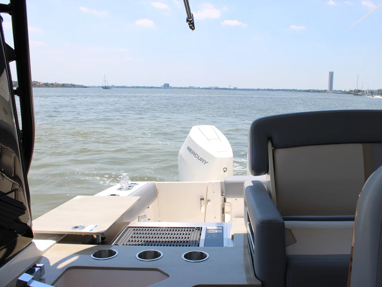 2026 Boston Whaler 350 Realm 35.0 feet, Clearwater, Florida #83