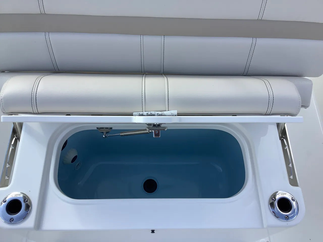 2026 Boston Whaler 220 Dauntless 22.0 feet, Clearwater, Florida #18