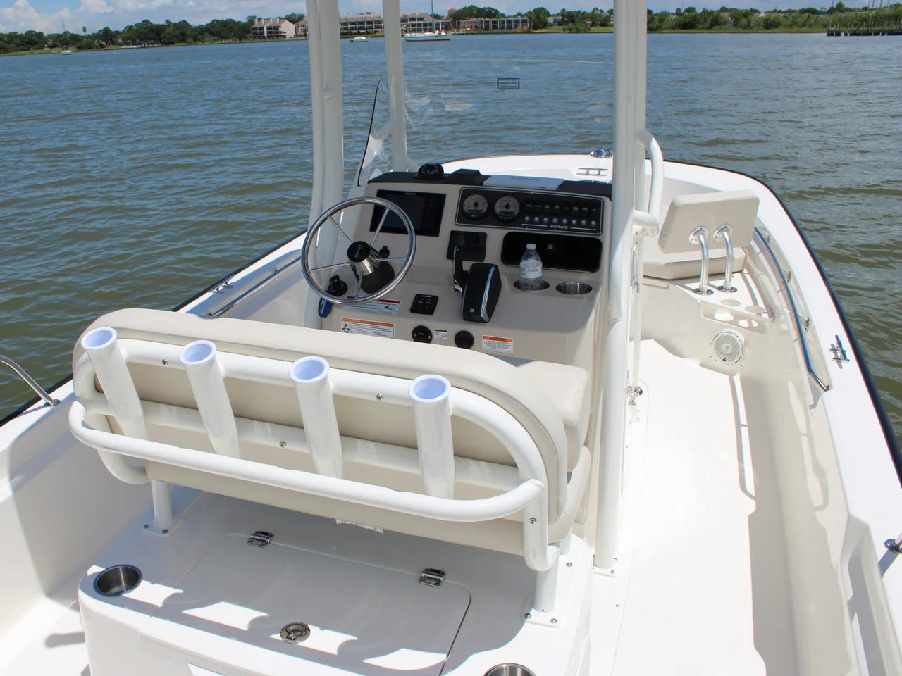 2026 Boston Whaler 210 Montauk 21.0 feet, Clearwater, Florida #25