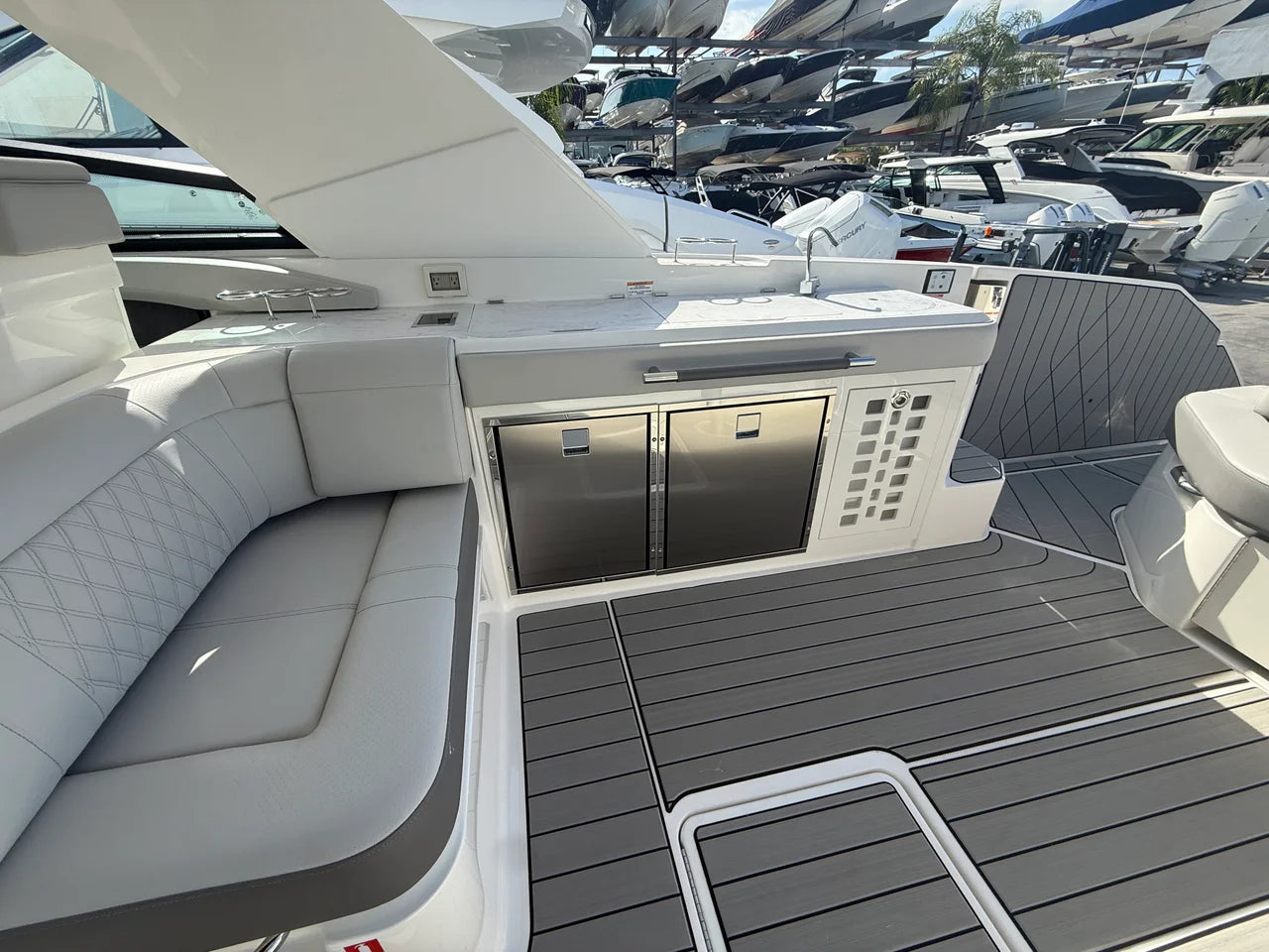 2026 Sea Ray SLX 400 Outboard 40.0 feet, Clearwater, Florida #26