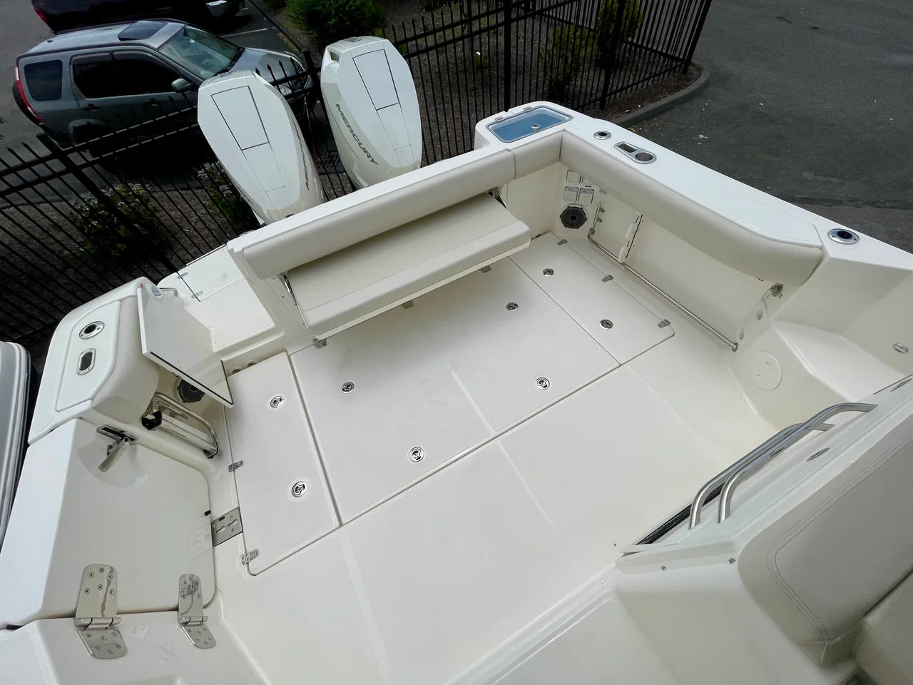 2026 Boston Whaler 325 Conquest 32.0 feet, Clearwater, Florida #3