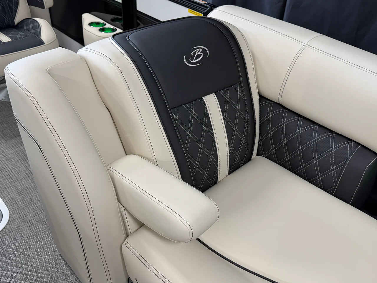 2027 Barletta LUSSO23QCSS 23.0 feet, Clearwater, Florida #31