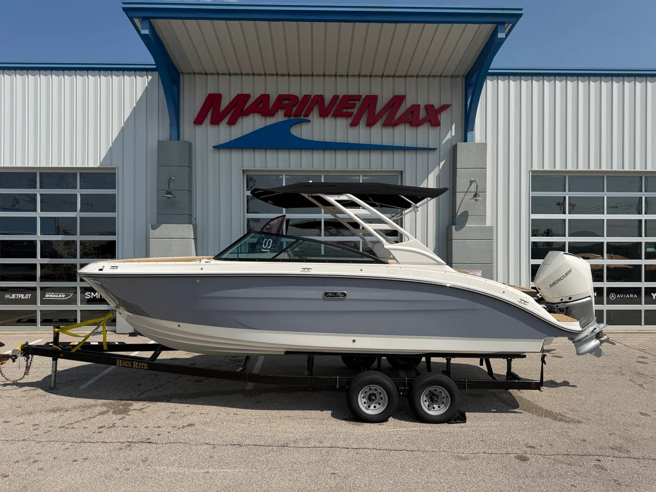 2026 Sea Ray SDX 250 Outboard 25.0 feet, Clearwater, Florida #1