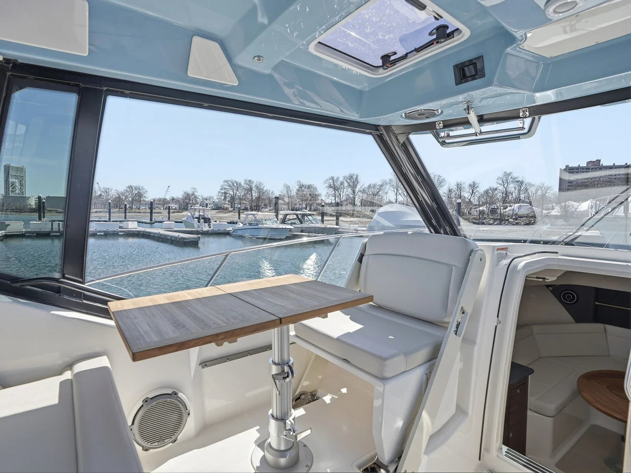 2026 Boston Whaler 325 Conquest 32.0 feet, Clearwater, Florida #15