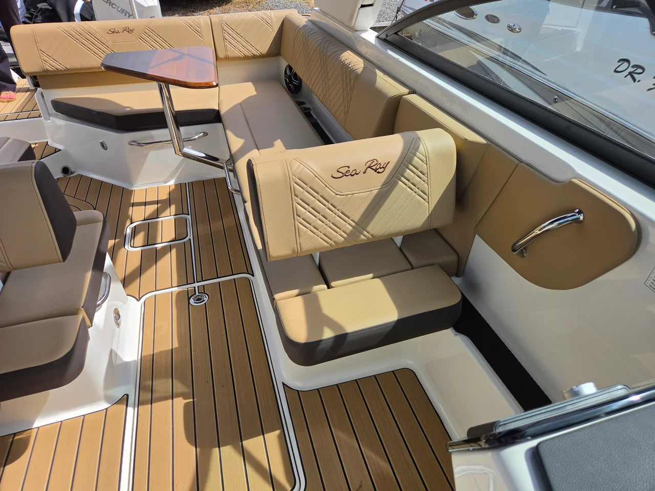 2026 Sea Ray SDX 270 Outboard 27.0 feet, Clearwater, Florida #17