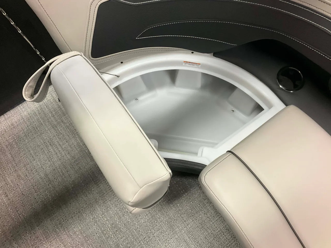 2026 Barletta Cabrio 22 QC 22.0 feet, Clearwater, Florida #17