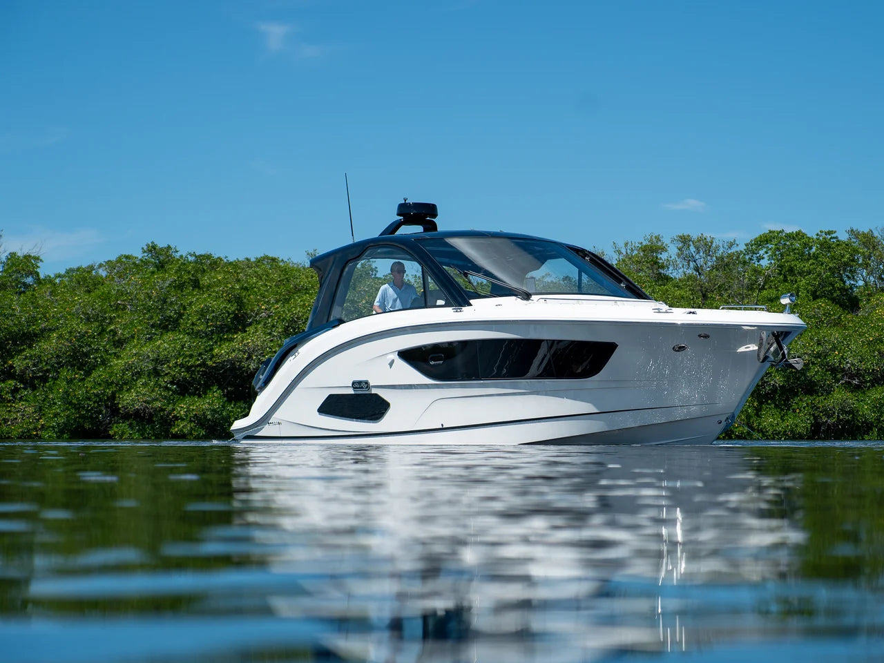 2026 Sea Ray Sundancer 370 Outboard 37.0 feet, Clearwater, Florida #40