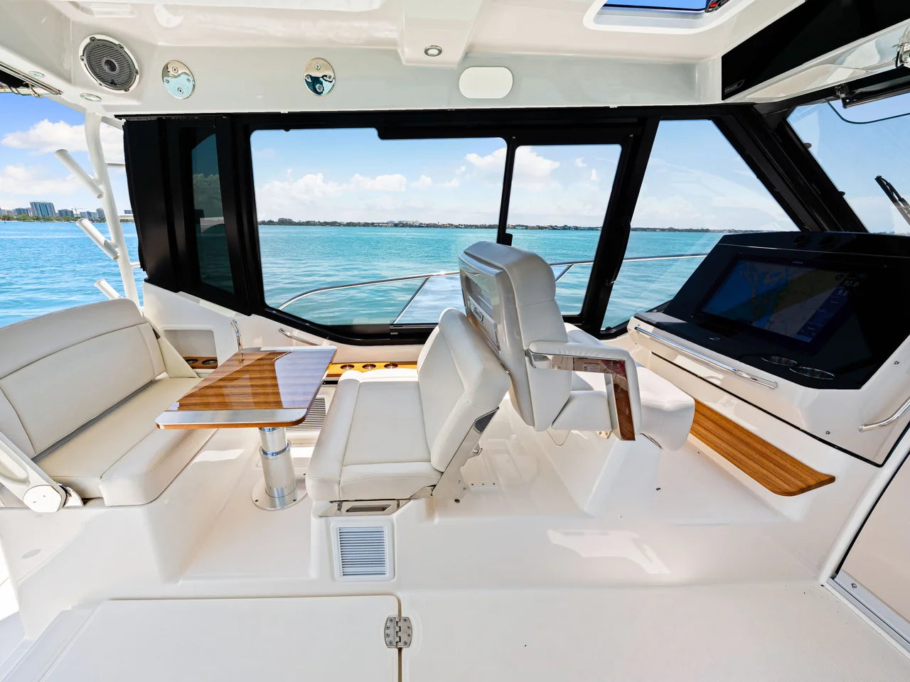 2026 Boston Whaler 405 Conquest 40.0 feet, Clearwater, Florida #66