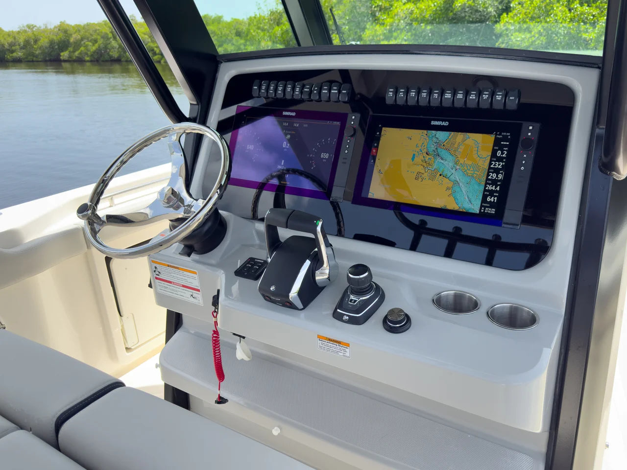 2026 Boston Whaler 330 Outrage 33.0 feet, Clearwater, Florida #11