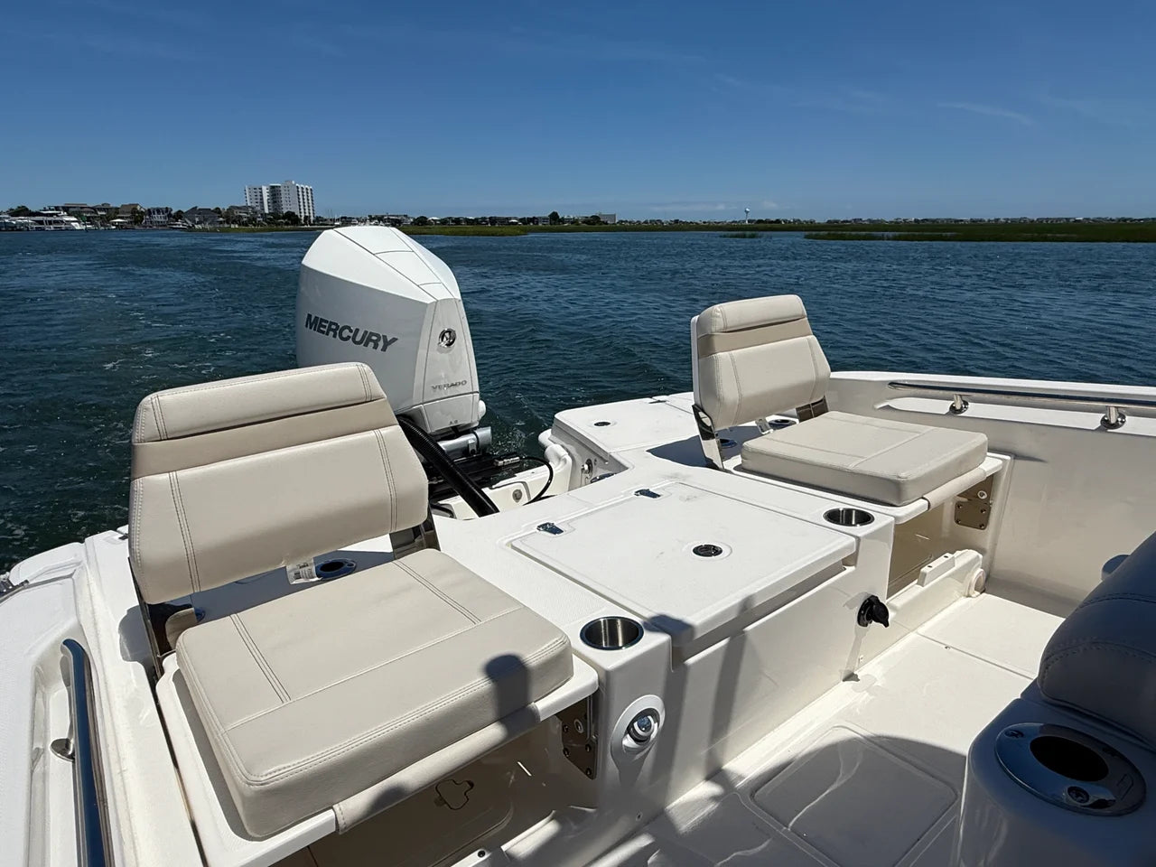 2026 Boston Whaler 250 Dauntless 25.0 feet, Clearwater, Florida #15