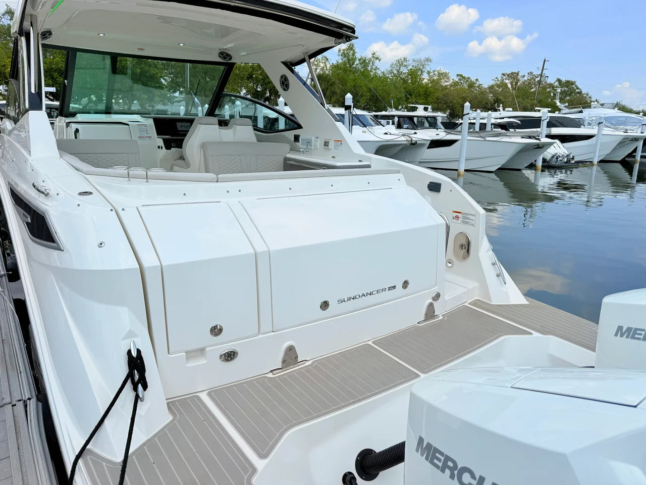 2026 Sea Ray Sundancer 320 Outboard 32.0 feet, Clearwater, Florida #23