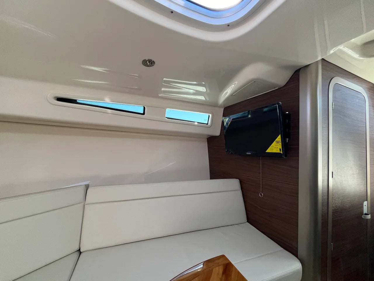 2026 Boston Whaler 325 Conquest 32.0 feet, Clearwater, Florida #30