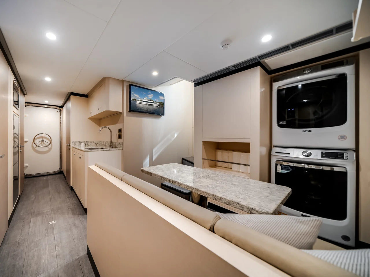 2026 Ocean Alexander 37L 120.0 feet, Clearwater, Florida #64