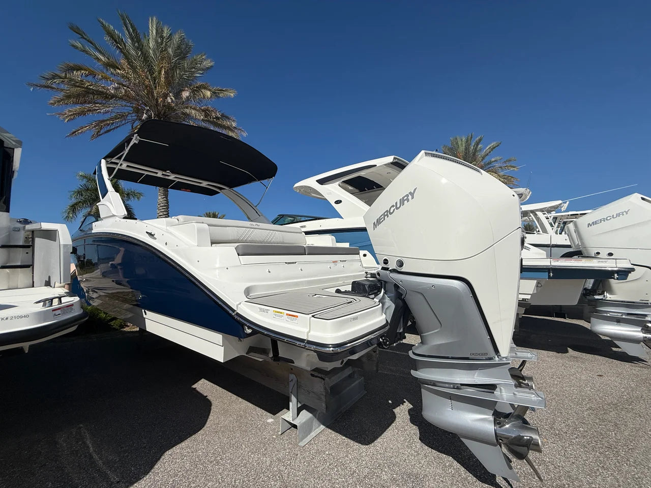 2026 Sea Ray SDX 290 Outboard 29.0 feet, Clearwater, Florida #1