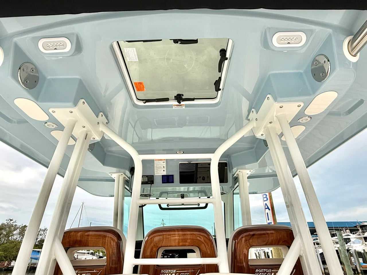 2026 Boston Whaler 360 Outrage 36.0 feet, Clearwater, Florida #27