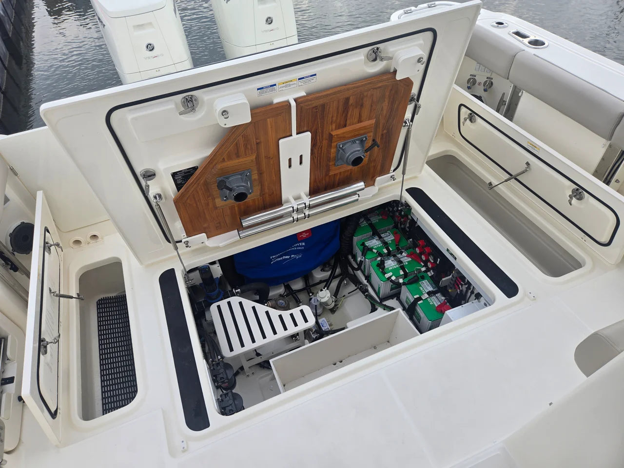 2026 Boston Whaler 365 Conquest 36.0 feet, Clearwater, Florida #14