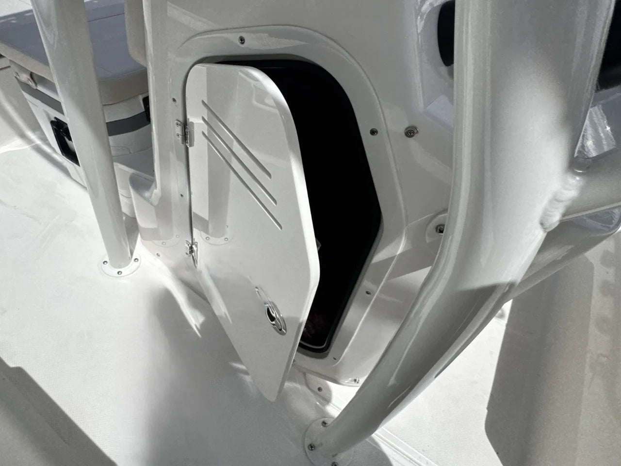 2026 Boston Whaler 190 Montauk 19.0 feet, Clearwater, Florida #17