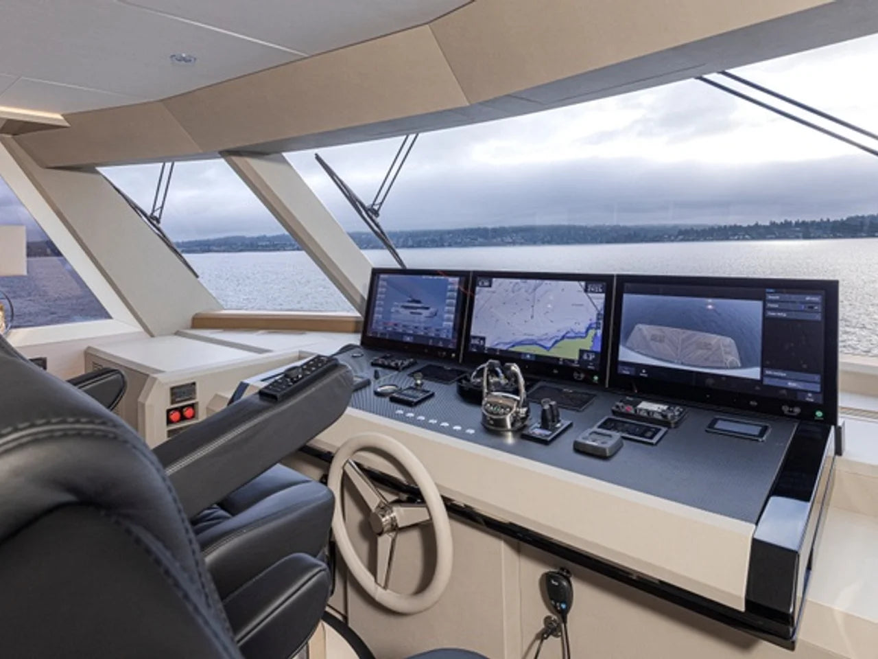 2027 Ocean Alexander 27R 93.0 feet, Clearwater, Florida #48