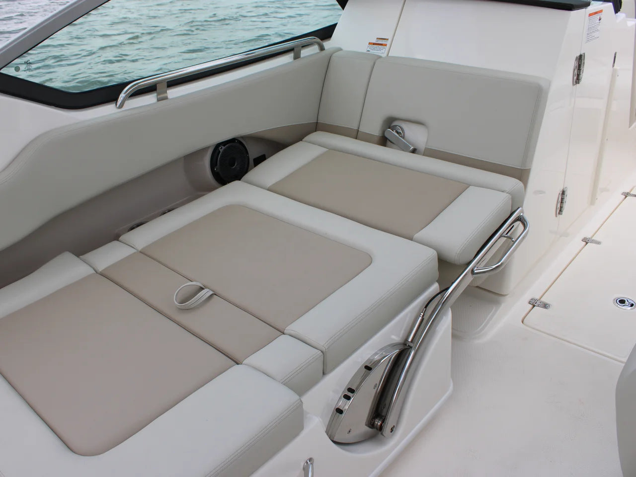 2026 Boston Whaler 240 Vantage 24.0 feet, Clearwater, Florida #38