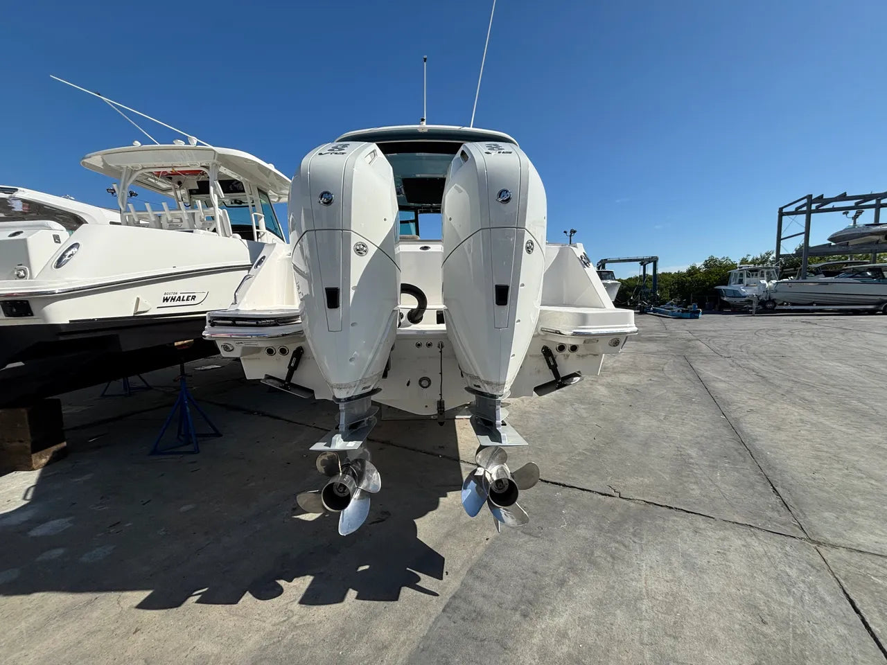 2026 Boston Whaler 330 Vantage 33.0 feet, Clearwater, Florida #4