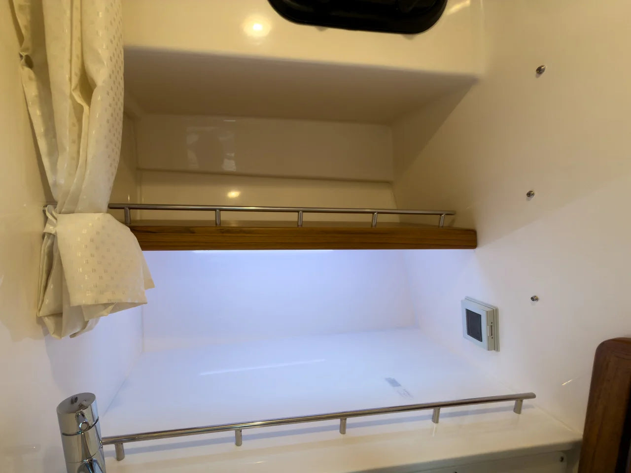 2026 Boston Whaler 350 Realm 35.0 feet, Clearwater, Florida #22