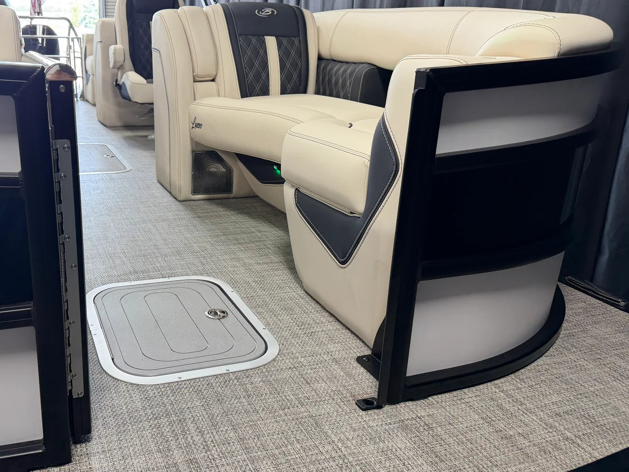 2027 Barletta LUSSO23QCSS 23.0 feet, Clearwater, Florida #13