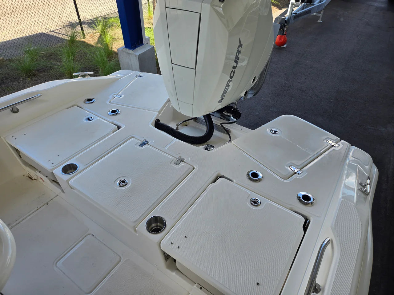 2026 Boston Whaler 250 Dauntless 25.0 feet, Clearwater, Florida #3