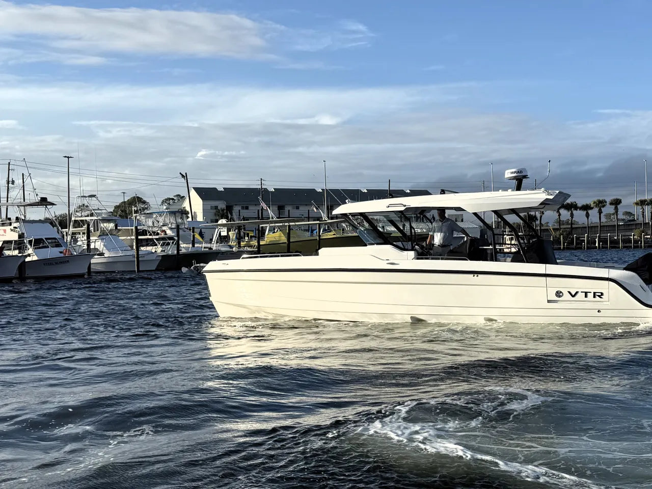 2026 Cruisers Yachts 38 VTR 38.0 feet, Clearwater, Florida #1