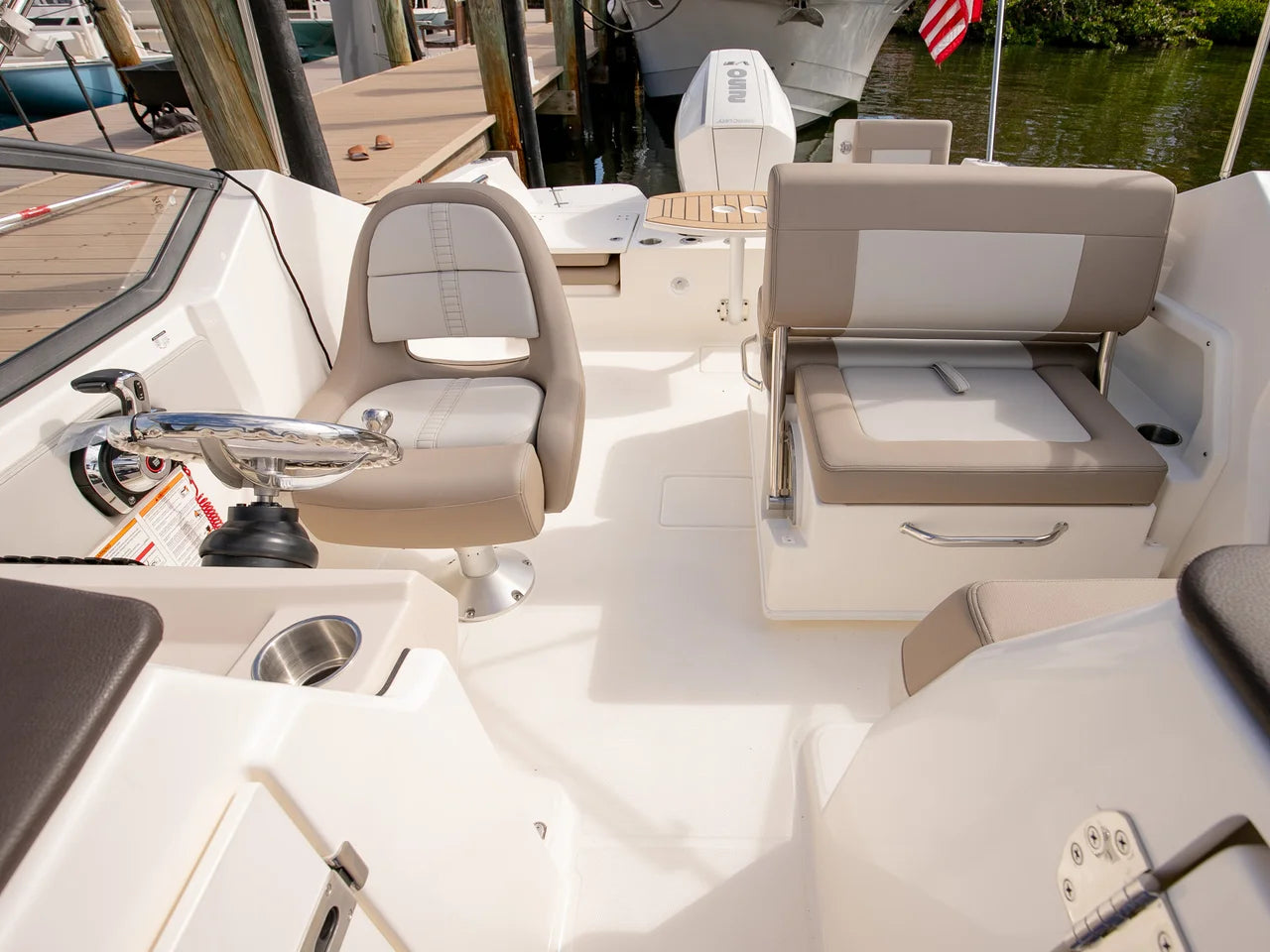 2026 Boston Whaler 210 Vantage 21.0 feet, Clearwater, Florida #12