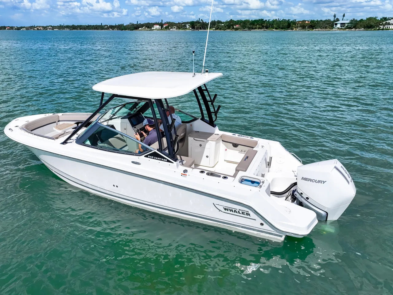 2026 Boston Whaler 240 Vantage 24.0 feet, Clearwater, Florida #9