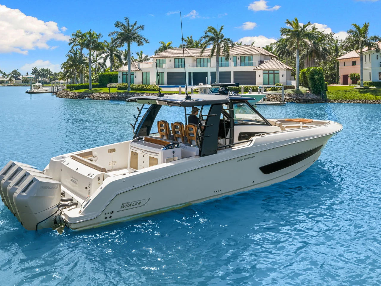2026 Boston Whaler 420 Outrage 42.0 feet, Clearwater, Florida #14