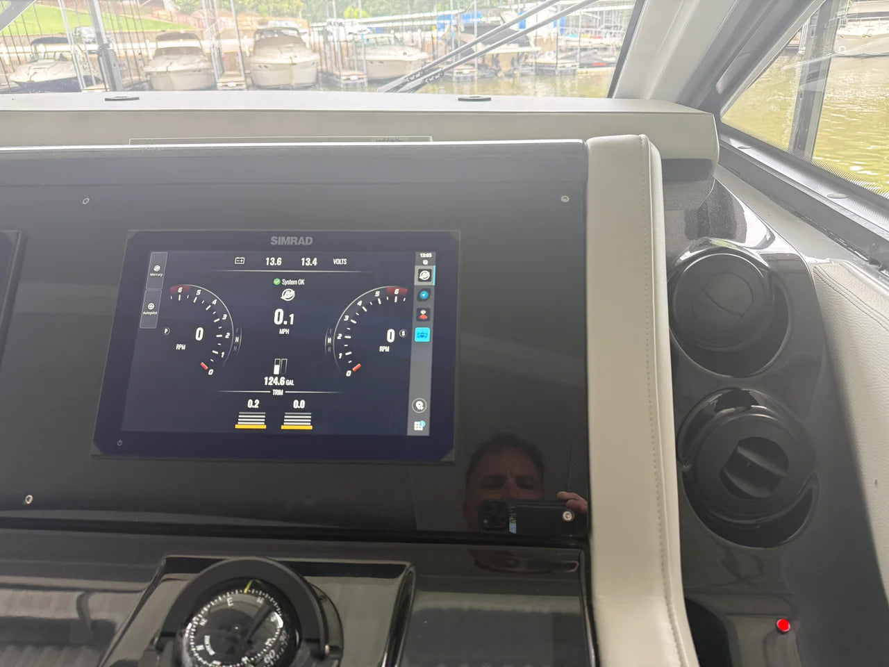 2027 Cruisers Yachts 42 GLS Outboard 42.0 feet, Clearwater, Florida #8