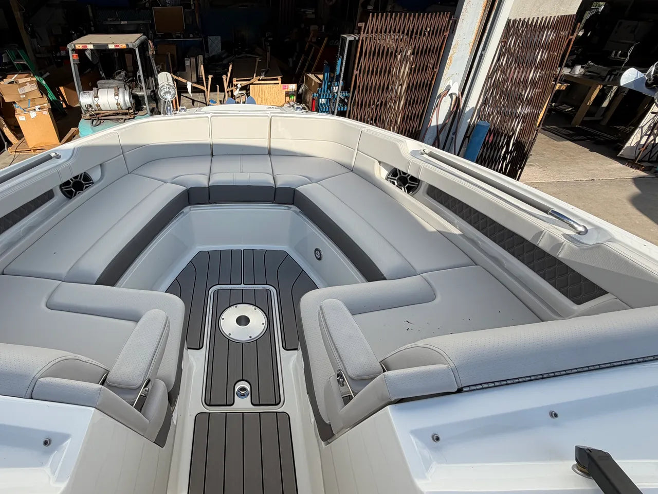2026 Sea Ray SLX 310 Outboard 31.0 feet, Clearwater, Florida #19